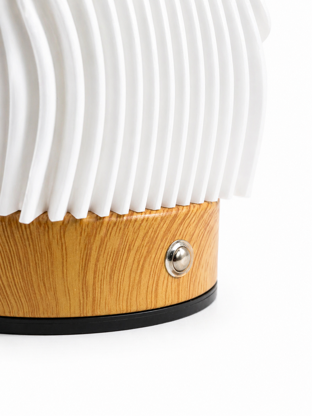 vendly's wavey box textured night lamp